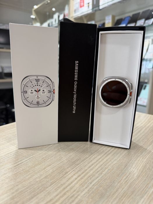 Samsung Galaxy Watch Ultra 2025 - Titanium White 47mm LTE/GPS - Garantie Altex!!!