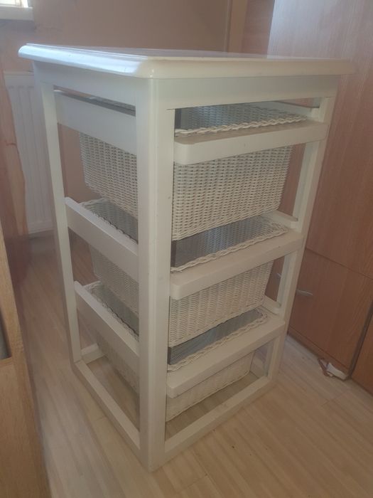 Dulap cu 3 sertare din ratan