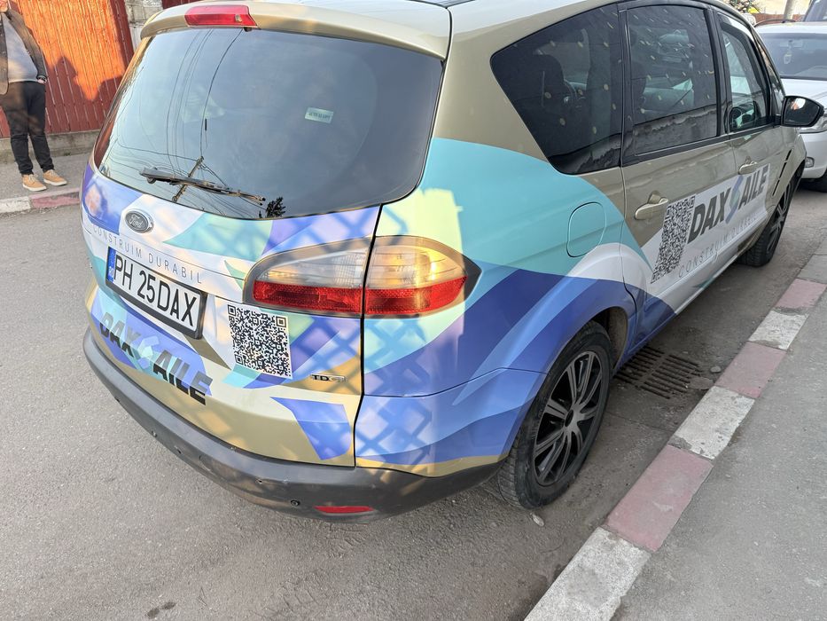Colantari auto totale sau partiale cu autocolant printat