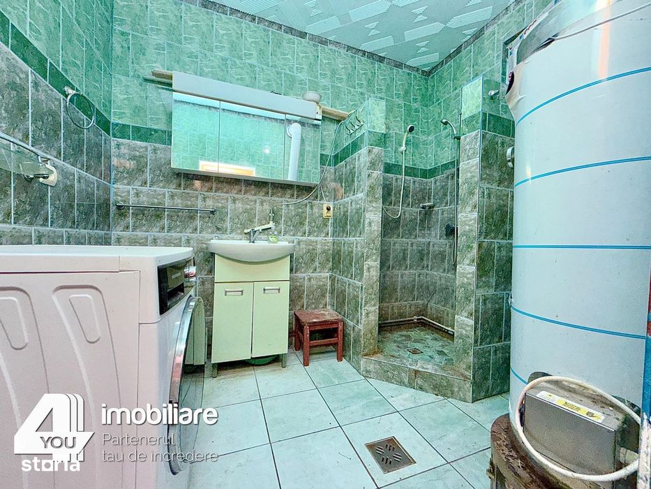 Proprietate în Țipari,formată din casă cu anexe+teren intravilan2880mp