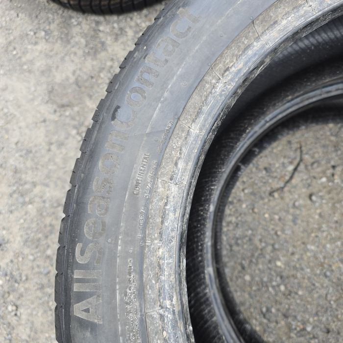 2x 235/55/19 ALLSEASON CONTINENTAL 2022 Stare ca noi