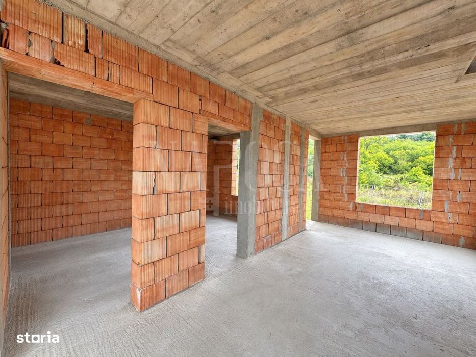 Casa 5 camere de vanzare in Baciu, Cluj Napoca
