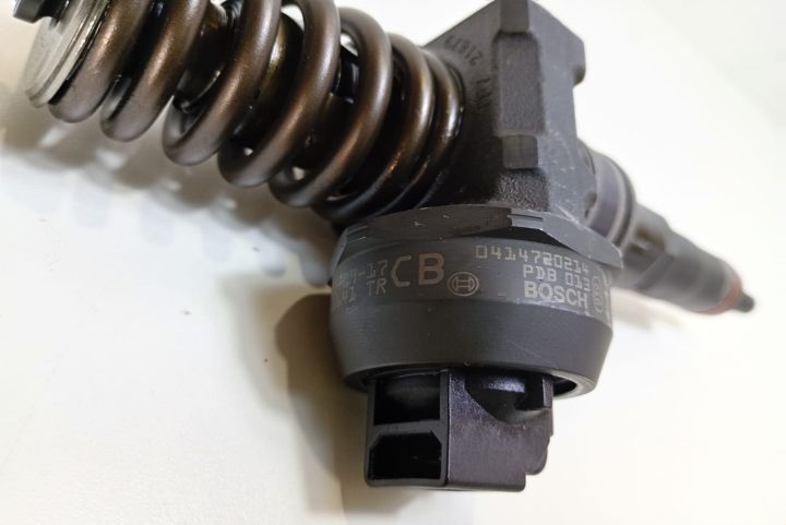 Injector CB 038130073AR Volkswagen VW Passat B5.5 (facelift)