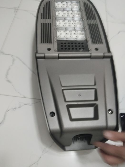 Продам Led драйвер уличный светильник