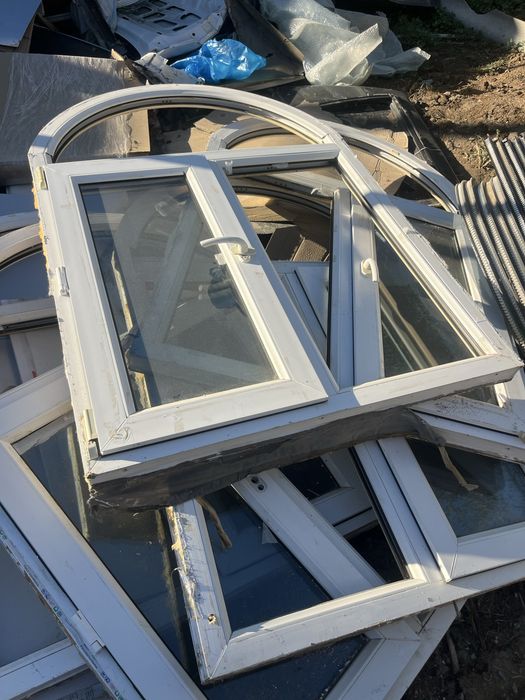 Пластик терезе бар