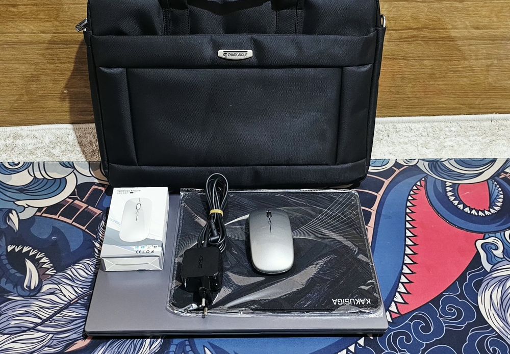 Asus LAPTOP 15 ультрабук!
