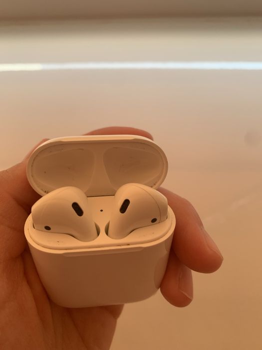 Продам air pods 2 оригинал
