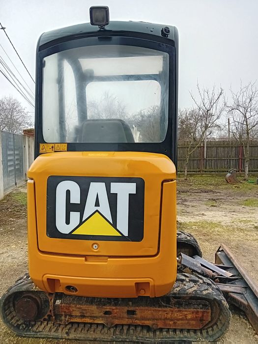 Miniexcavator caterpilar 302.4D an de fabricație 2014