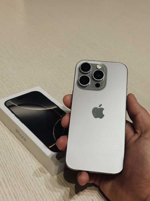 IPHONE 16 PRO 128gb.