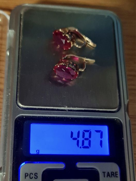 Золотые советские серьги с рубином 583 пробы