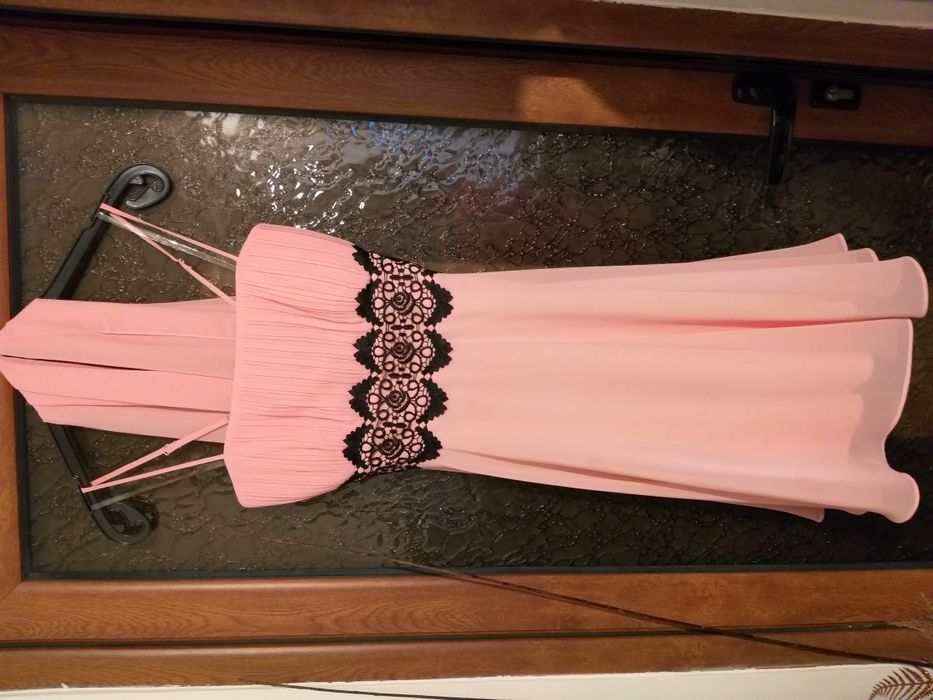 Красива и стилна рокля.