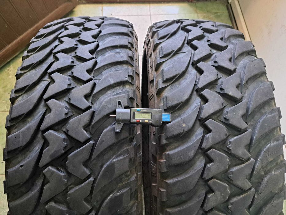 2 anvelope 265/70 R17 Bridgestone