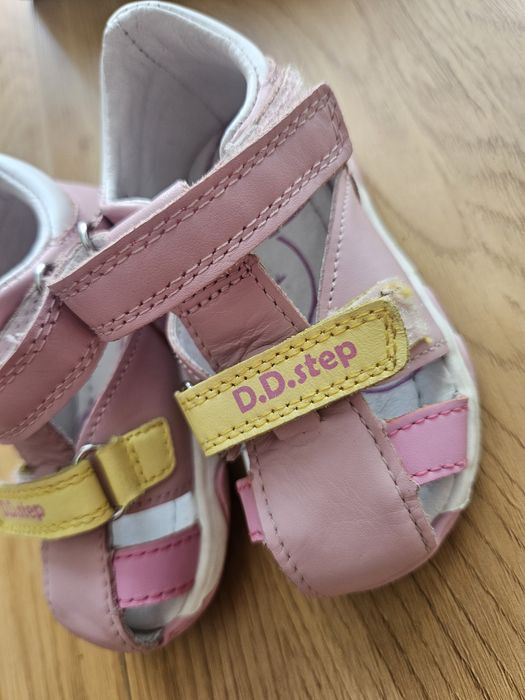 Сандали DD step за момиче