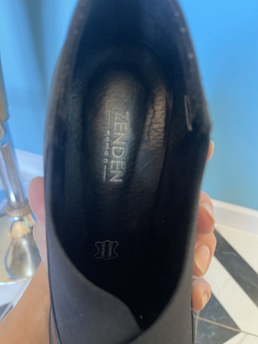 Кожаные туфли