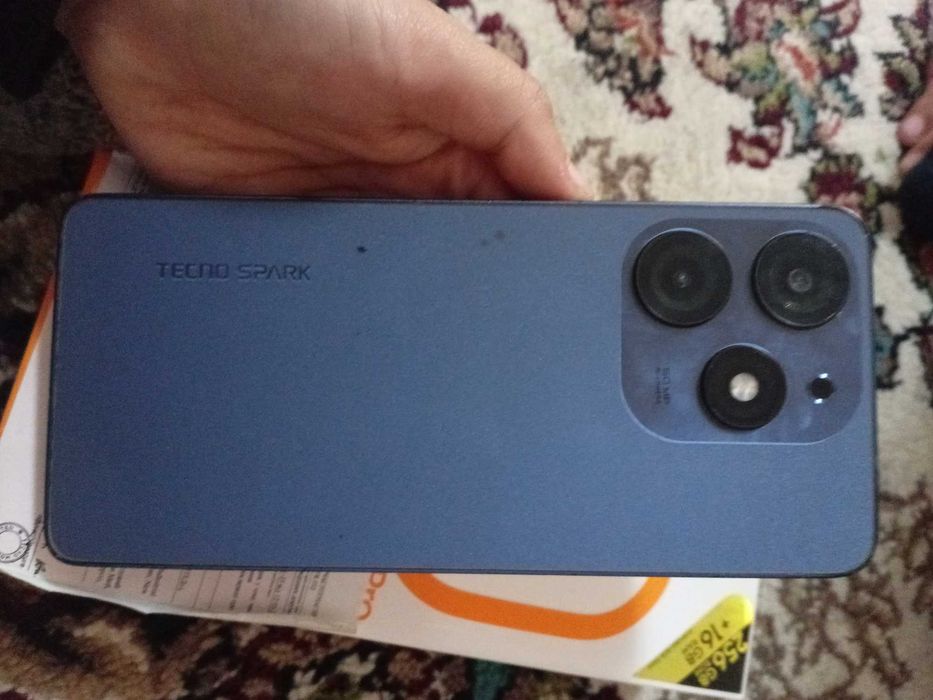 Sotiladi  telefon aybi yoq