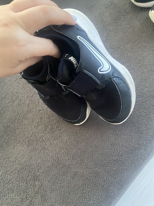 Маратонки nike 29.5номер