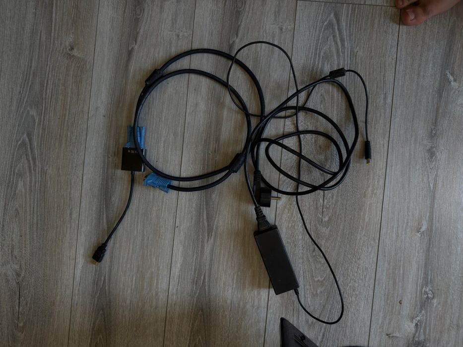 Монитор на продажу