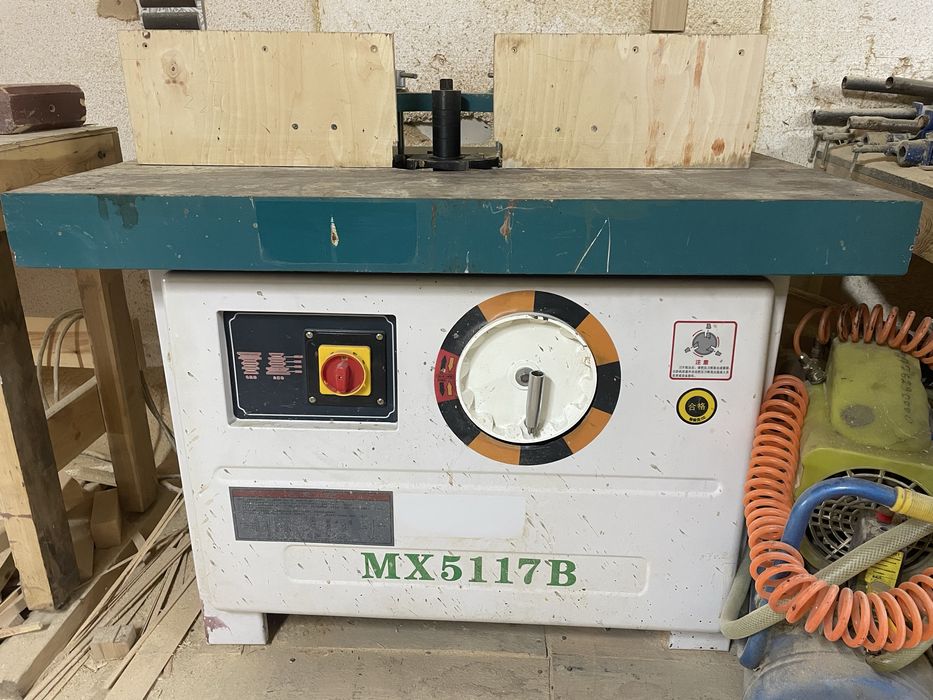 Фрезерный станок по дереву MX 5117B