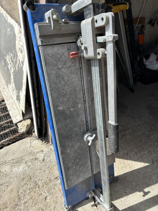 Машина за рязане на плочки Топлине63