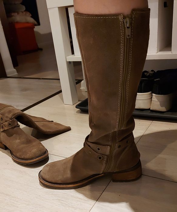 Cizme maro piele intoarsa mar.36
