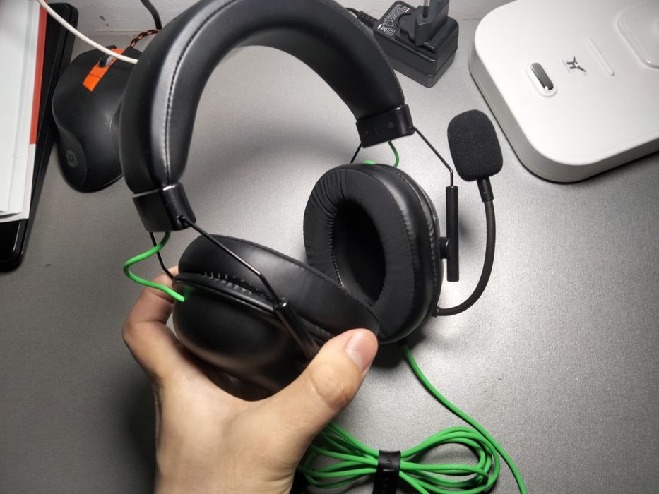 Продам наушники Razer Blackshark V2 X