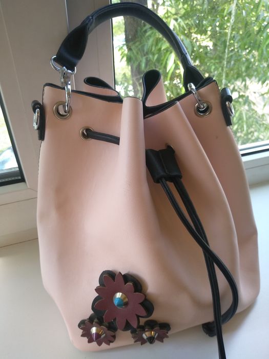 Продам сумку новую