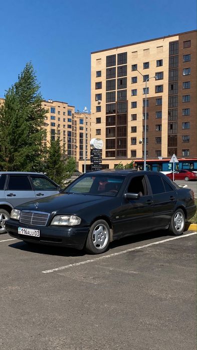 Продам Мерседес W202