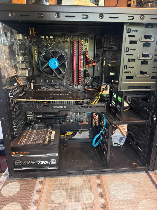 PC Gaming i7-7700 / GTX 1060 6GB / 32GB RAM / SSD 256GB