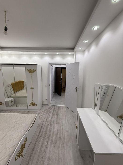 Продава се Двустаен апартамент в София, Връбница 1 - 75 кв.м за 3720 €/кв.м - Снимка #2
