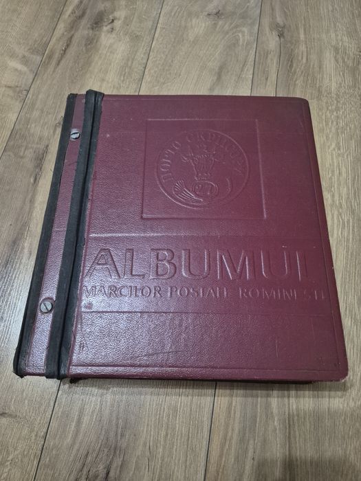 Albumul marcilor postale 1958 plus timbre si plicuri filateice vec