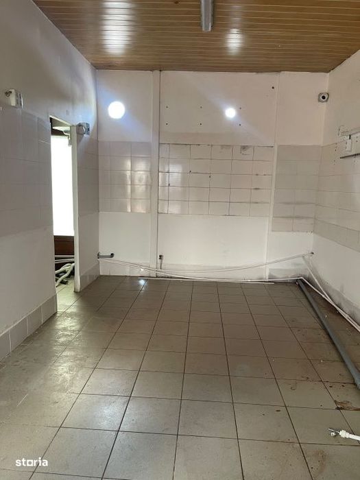 Spatiu comercial - Craiovita