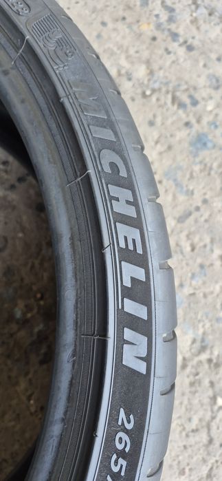 2 anvelope vara Michelin 265/30/20,dot 2022.Pretul este pe bucata.