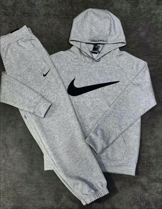 Спортивный двойка найк