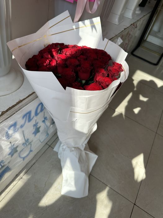 Цветы роза 51 шт