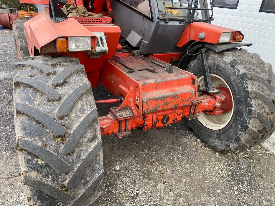 Incarcator frontal Manitou MLT 626