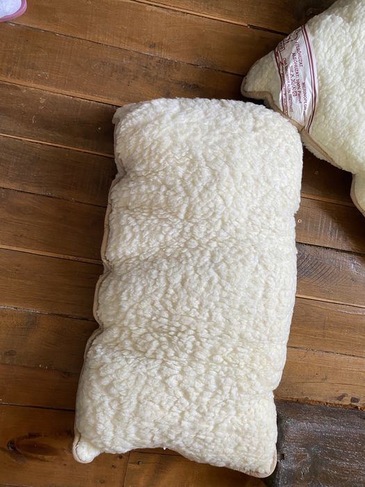 Set patura si 2 perne Merinos - nefolosit- 2 seturi(2 paturi+4 perne )