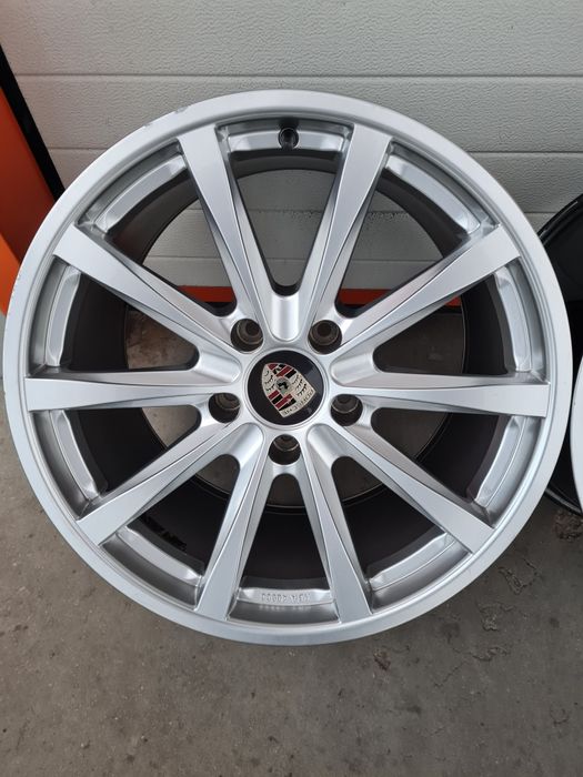 Джанти RH за ПОРШЕ PORSCHE 911 GT3  Спорт П. R19 5x130 ET54/48 8.5/11J