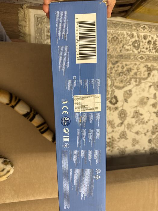 робот пылесос почти новая с пультом управления