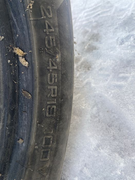 Комплект зимних шин