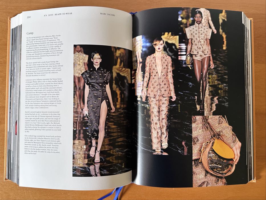 Книга Louis Vuitton Catwalk. Пълна колекция от всички модни ревюта
