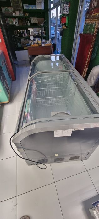 Продам морозильник