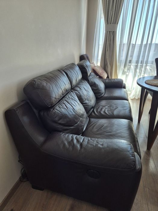 Диван от Естествена кожа