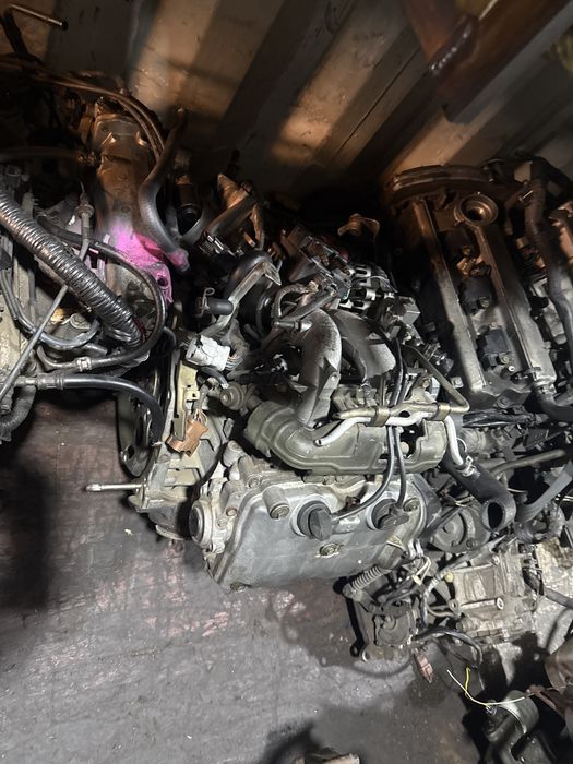 Двигатель Контракный Субара