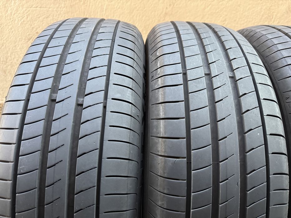 Автомобилни гуми 215 65 17 Nexen