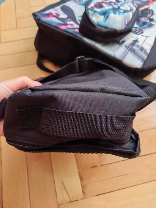 НОВИ раница, чанта за обяд и несесер