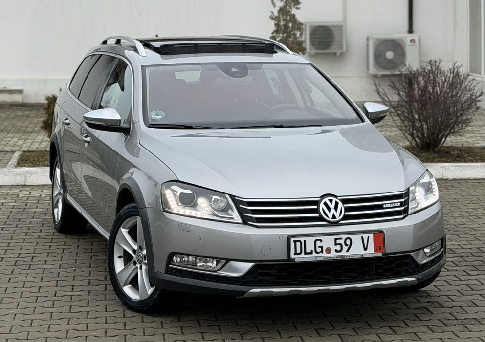 Volkswagen Passat B7 Alltrack 2.0 TDI 170cp Euro 5 Pano/Distronic/Led