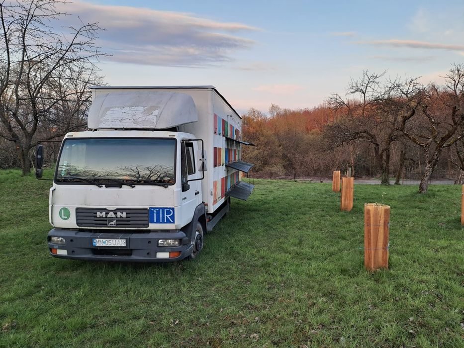 Vand camion apicol