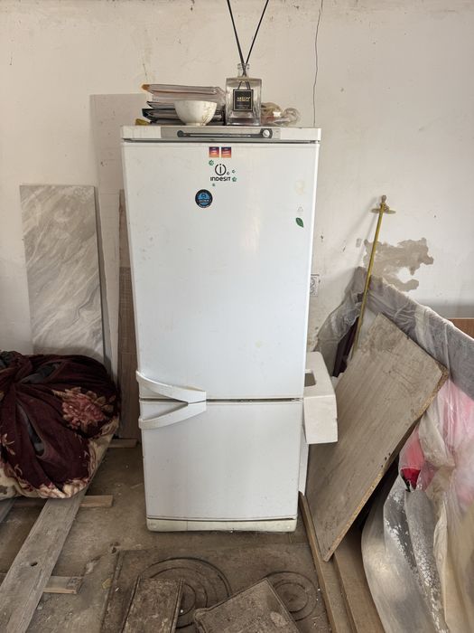 Холодильник 2_х камерный