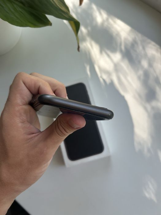 iphone 11 128gb 76% в хорошем состоянии