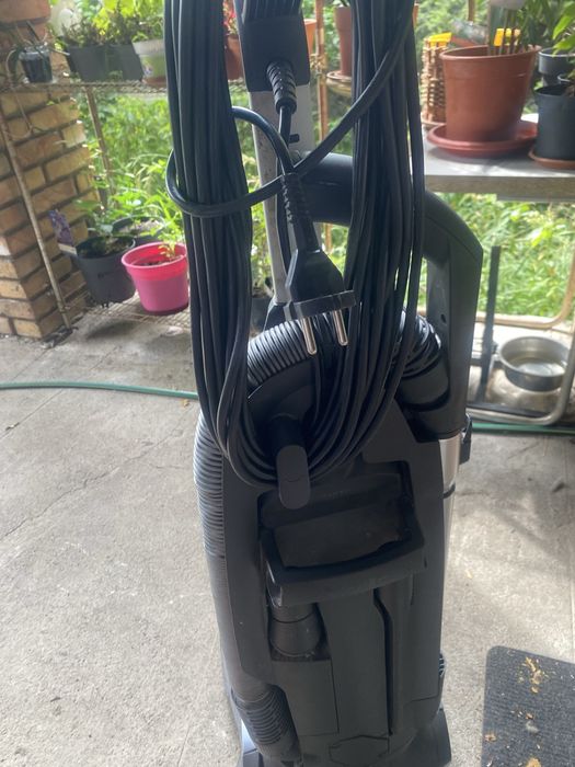 Продам пылесос Miele профессиональный!